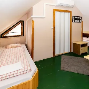 Csillagtura Panzio Eger